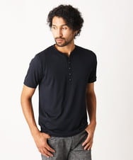 MNKJX54150 MICHEL KLEIN HOMME(ミッシェルクラン オム) ヘンリーネックプリーツ半袖カットソー ブラック