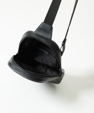 MO5AD51300 MICHEL KLEIN HOMME(ミッシェルクラン オム) レザーボディバッグ ブラック