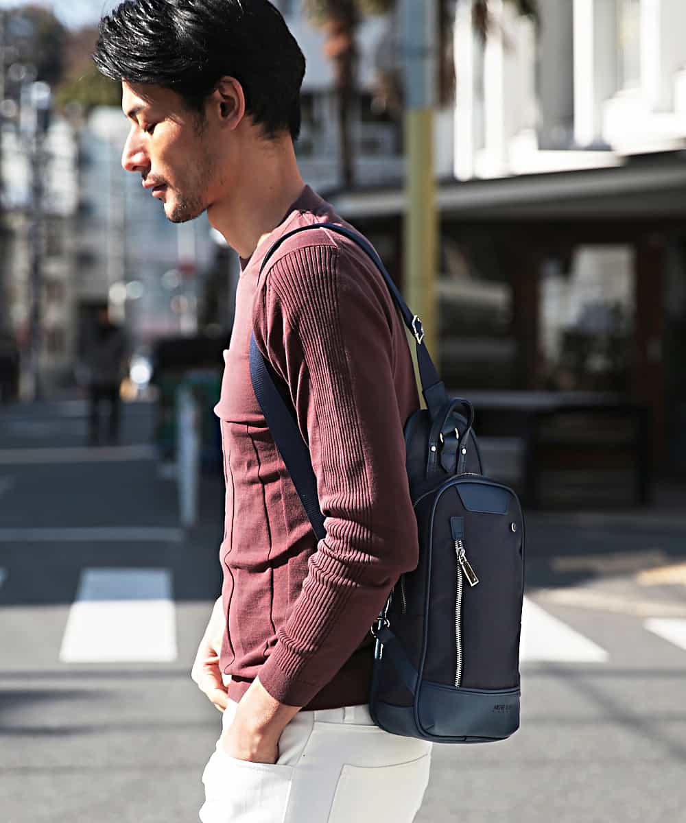 Michel Klein Homme ミッシェルクラン オム ボディバッグ マニエル イトキンオンラインストア