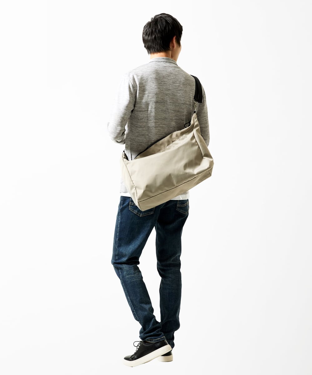 MS5AE71100 MK MICHEL KLEIN HOMME(MKミッシェルクランオム) ワンショルダーバッグ / 高密度ナイロン　 アイボリー
