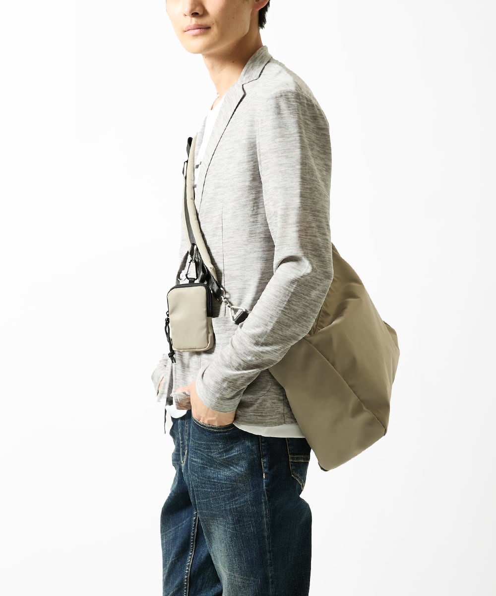 MS5AE71100 MK MICHEL KLEIN HOMME(MKミッシェルクランオム) ワンショルダーバッグ / 高密度ナイロン　 アイボリー