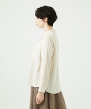 NGBAE23230 GIANNI LO GIUDICE(ジャンニ ロ ジュディチェ) [洗える]シャーリング起毛ブラウス アイボリー