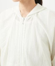 NGBGA23330 GIANNI LO GIUDICE(ジャンニ ロ ジュディチェ) [洗える]コットン楊柳ラグランスリーブフーディー アイボリー