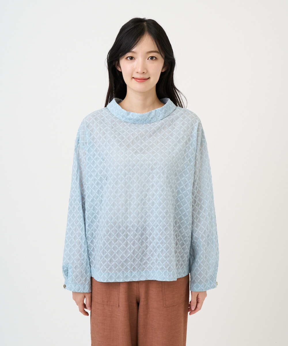 NGBGE45250 GIANNI LO GIUDICE(ジャンニ ロ ジュディチェ) [洗える]塩縮加工ダイヤ柄ブラウス ライトブルー