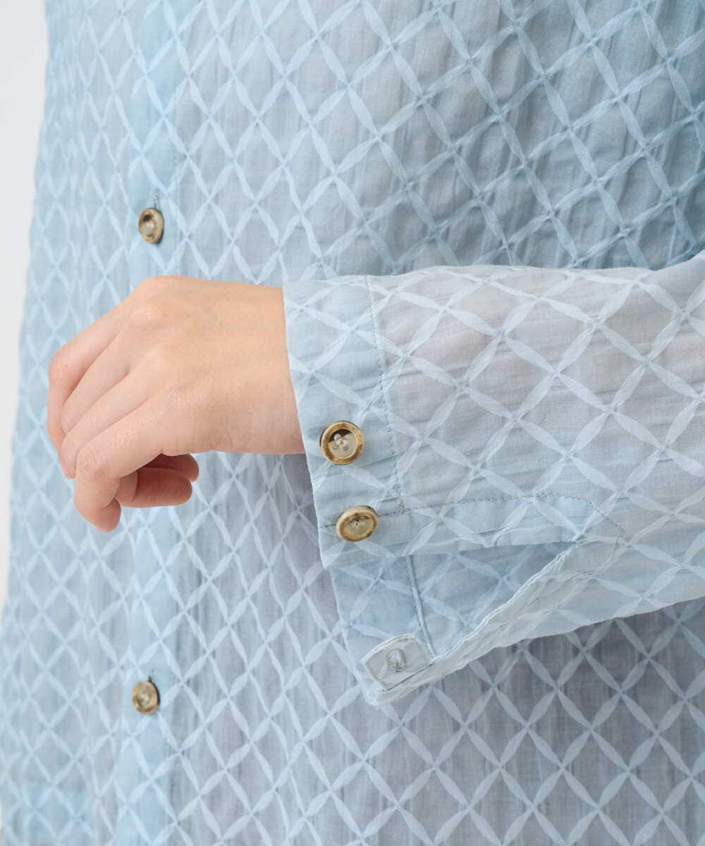 NGBGE45250 GIANNI LO GIUDICE(ジャンニ ロ ジュディチェ) [洗える]塩縮加工ダイヤ柄ブラウス ライトブルー