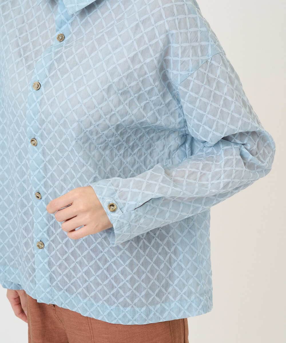 NGBGE45250 GIANNI LO GIUDICE(ジャンニ ロ ジュディチェ) [洗える]塩縮加工ダイヤ柄ブラウス ライトブルー