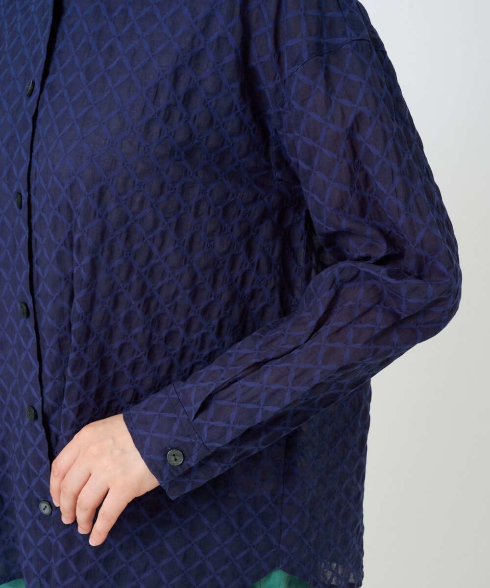 NGBGE46270 GIANNI LO GIUDICE(ジャンニ ロ ジュディチェ) [洗える]塩縮ダイヤ柄フード衿ブラウス ネイビー