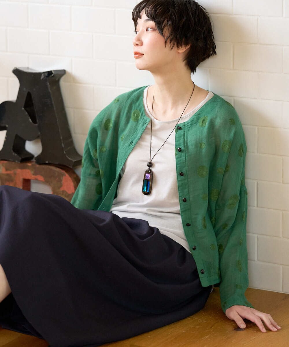 NGBGE57290 GIANNI LO GIUDICE(ジャンニ ロ ジュディチェ) [洗える]からみ織りドット刺繍ドルマンブラウス グリーン