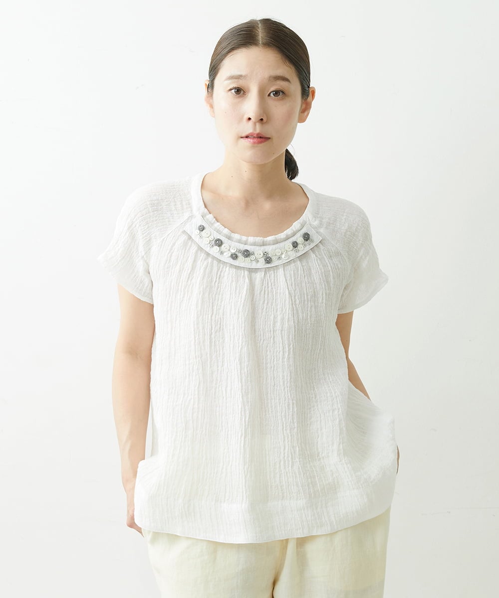 NGBGS41270 GIANNI LO GIUDICE [洗える]リネン楊柳ボタンビジューブラウス