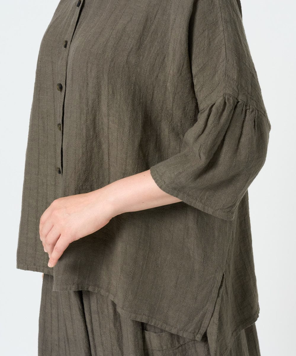 NGBHD66290 GIANNI LO GIUDICE(ジャンニ ロ ジュディチェ) [洗える]麻ストライプブラウス カーキ