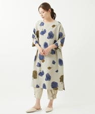 NGBHX01390 GIANNI LO GIUDICE(ジャンニ ロ ジュディチェ) [洗える]リネンアジサイ柄ブラウスワンピース ベージュ×パープル