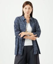 NGBJB11270 GIANNI LO GIUDICE(ジャンニ ロ ジュディチェ) [洗える・日本製]ミラクルウェーブブロックプリントブラウス ネイビー