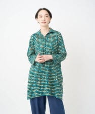 NGBJC27270 GIANNI LO GIUDICE(ジャンニ ロ ジュディチェ) [洗える・日本製]塩縮イレギュラードットロングブラウス グリーン