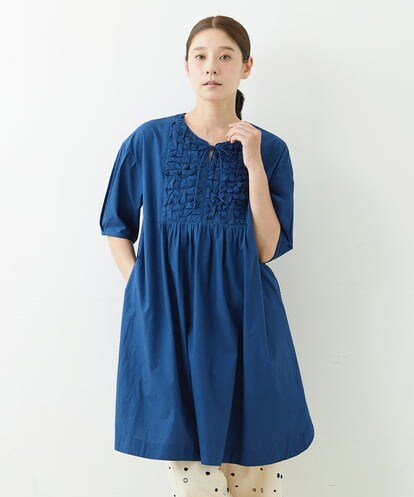 NGBJT22330 GIANNI LO GIUDICE [洗える]スモッキングポプリンチュニックブラウス