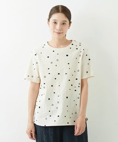 NGBJT25230  [洗える]スラブコットンドット刺繍プルオーバーブラウス