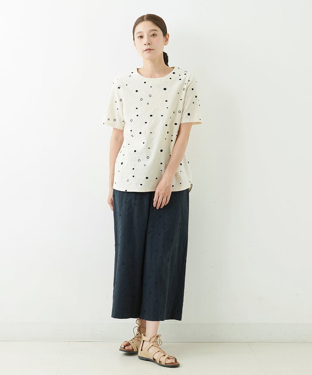 NGBJT25230 GIANNI LO GIUDICE(ジャンニ ロ ジュディチェ) [洗える]スラブコットンドット刺繍プルオーバーブラウス ベージュ