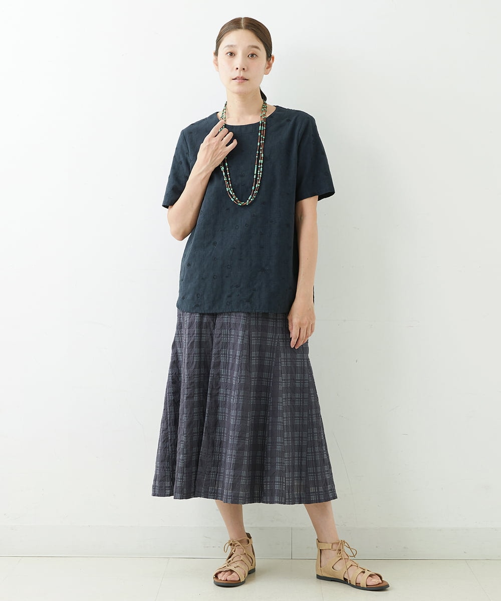 NGBJT25230 GIANNI LO GIUDICE(ジャンニ ロ ジュディチェ) [洗える]スラブコットンドット刺繍プルオーバーブラウス ブラック