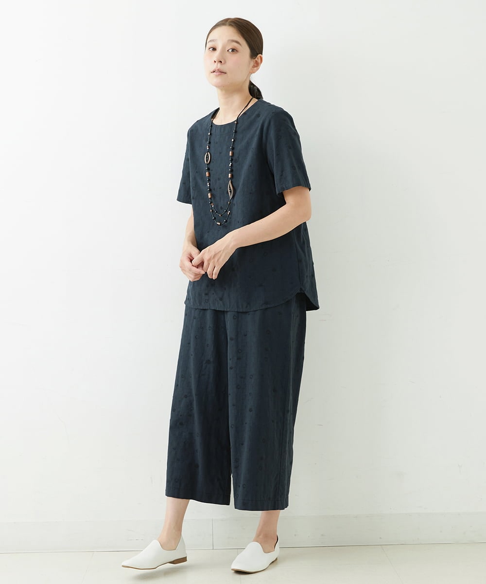 NGBJT25230 GIANNI LO GIUDICE(ジャンニ ロ ジュディチェ) [洗える]スラブコットンドット刺繍プルオーバーブラウス ブラック