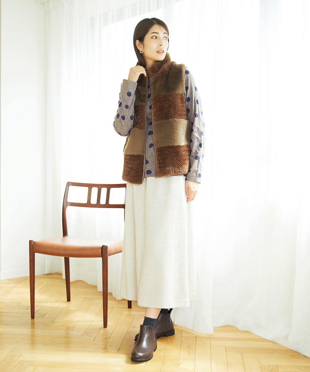 NGDAE21390 GIANNI LO GIUDICE(ジャンニ ロ ジュディチェ) ボアタフタキルトベスト ベージュ