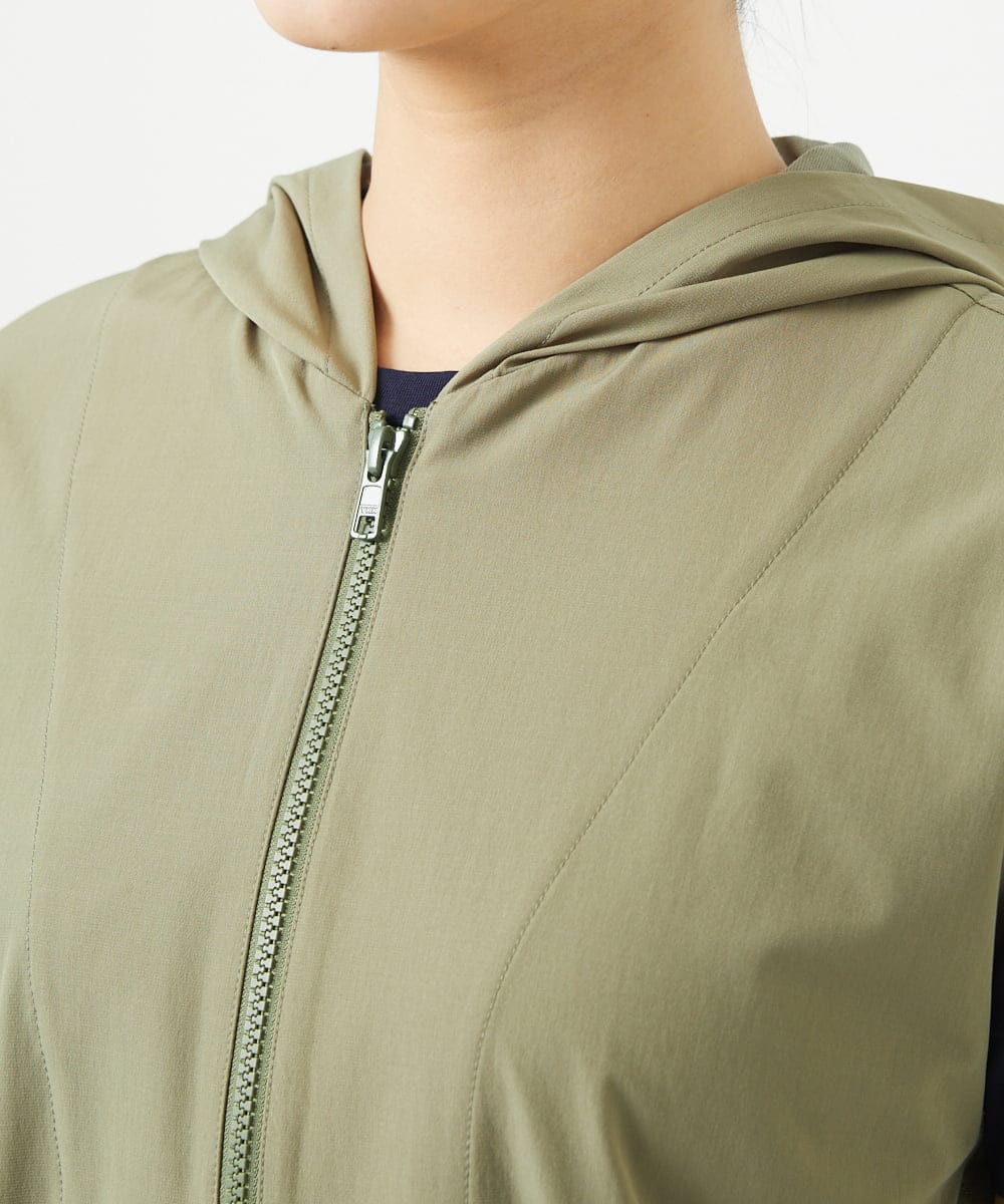 NGDHA02290 GIANNI LO GIUDICE(ジャンニ ロ ジュディチェ) [洗える・撥水加工]ナイロンリぺレントロングジレ カーキ