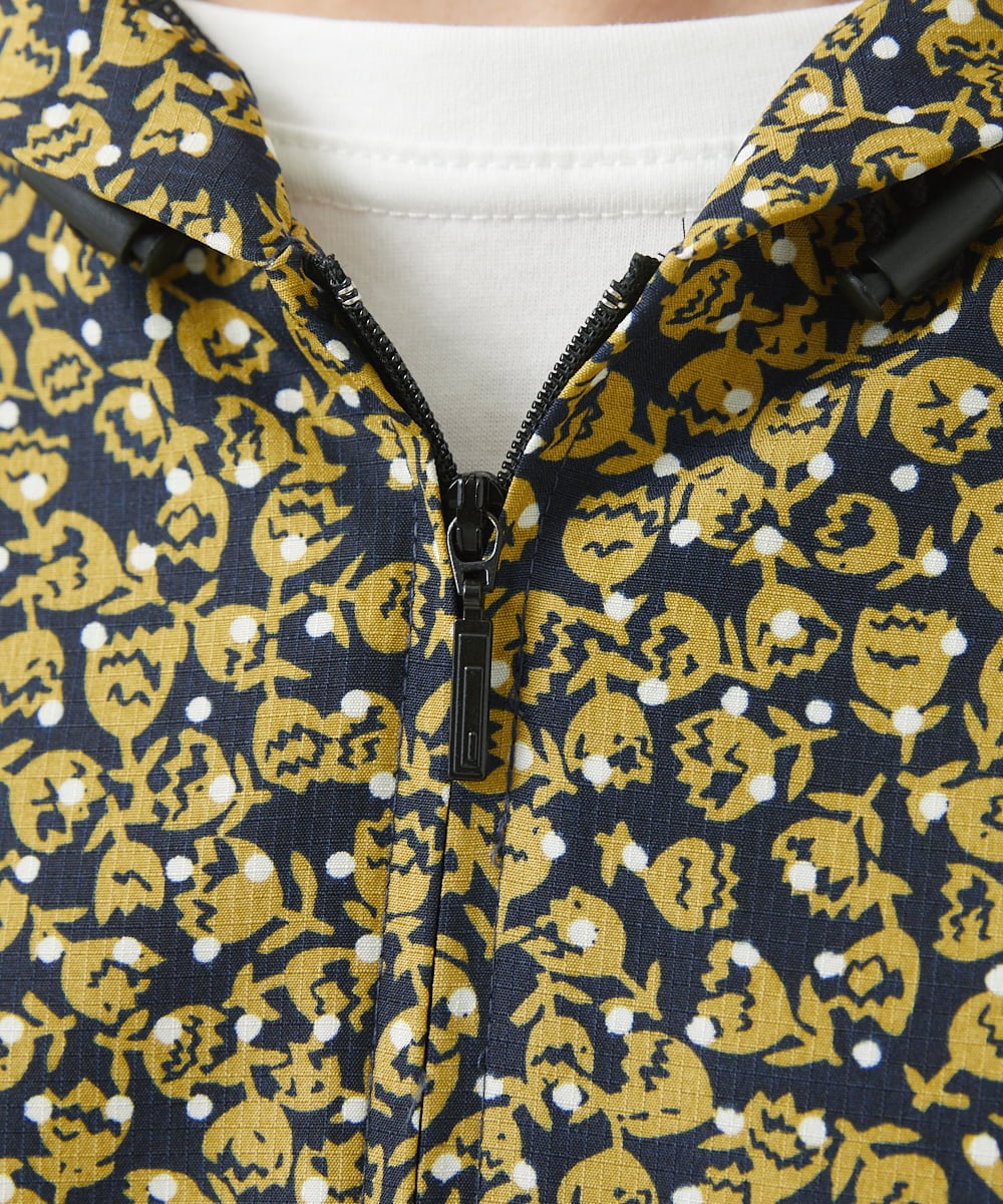NGDHW07250 GIANNI LO GIUDICE(ジャンニ ロ ジュディチェ) [洗える・撥水加工]レインフラワープリントブルゾン ネイビー×イエロー