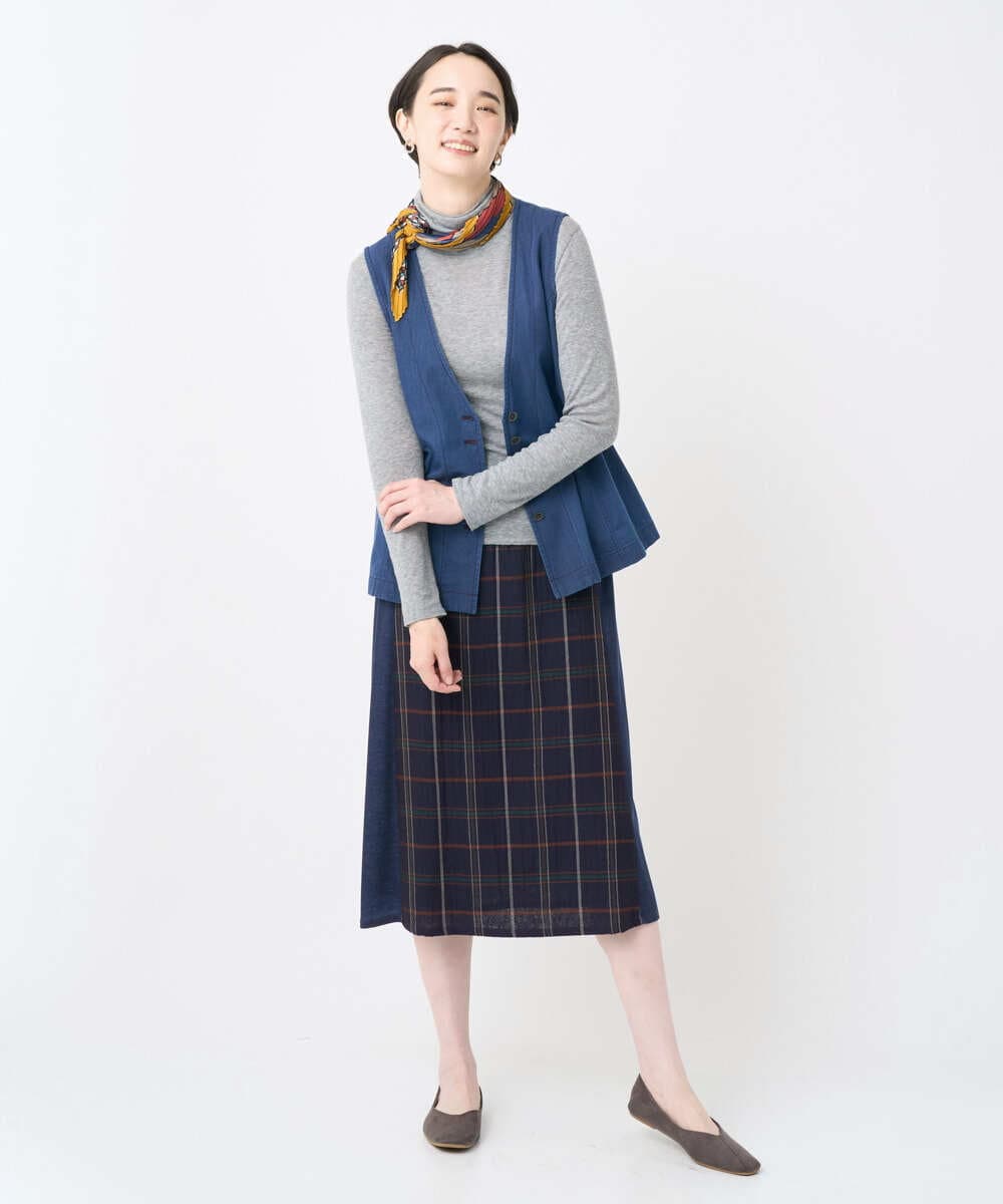 NGDJB21290 GIANNI LO GIUDICE(ジャンニ ロ ジュディチェ) [接触冷感・洗える]ビヨンドデニムＶネックジレ ネイビー