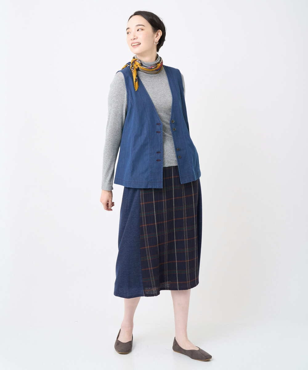 NGDJB21290 GIANNI LO GIUDICE(ジャンニ ロ ジュディチェ) [接触冷感・洗える]ビヨンドデニムＶネックジレ ネイビー