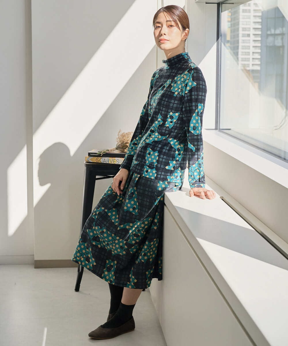 NGHAE11360 GIANNI LO GIUDICE(ジャンニ ロ ジュディチェ) [洗える・日本製]ウール混ビエライタリアプリントスカート ブルー