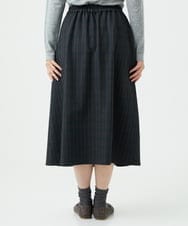 NGHAE21290 GIANNI LO GIUDICE(ジャンニ ロ ジュディチェ) [洗える]レーヨン混ストレッチチェックスカート チャコールブラウン