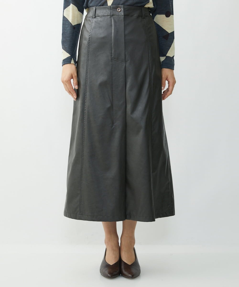 NGHJQ21270 GIANNI LO GIUDICE(ジャンニ ロ ジュディチェ) ウエットレザーAラインスカート ブラウン