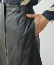 NGHJQ21270 GIANNI LO GIUDICE(ジャンニ ロ ジュディチェ) ウエットレザーAラインスカート ブラウン