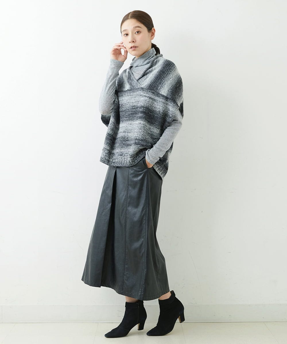NGHJQ21270 GIANNI LO GIUDICE(ジャンニ ロ ジュディチェ) ウエットレザーAラインスカート ブラック