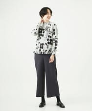 NGKAE12210 GIANNI LO GIUDICE(ジャンニ ロ ジュディチェ) [洗える・日本製]幾何柄両面選針カットソー ライトグレー