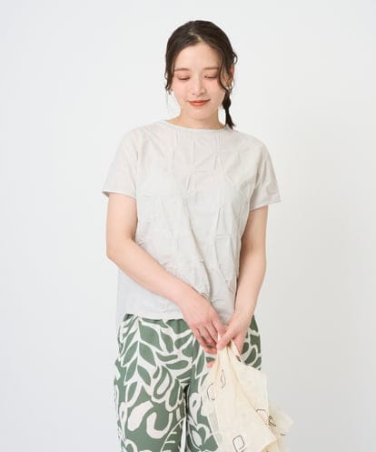 NGKGE47170 GIANNI LO GIUDICE [洗える・日本製]麻混シャーリングフレンチスリーブカットソー