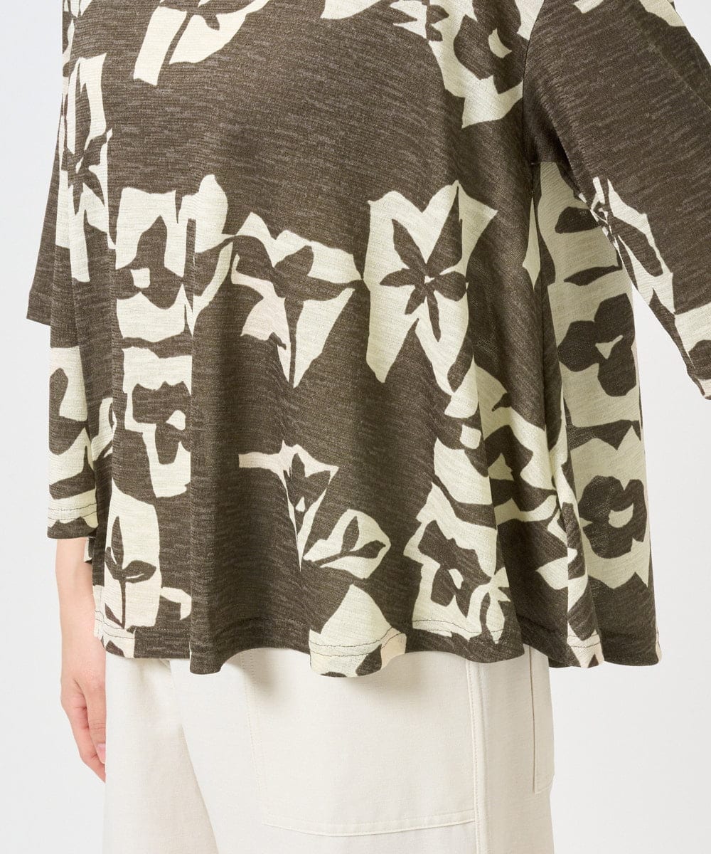 NGKGE50270 GIANNI LO GIUDICE(ジャンニ ロ ジュディチェ) [洗える・日本製]アイアスポップフラワープリントイレヘムカットソー カーキ