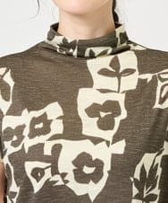 NGKGE51230 GIANNI LO GIUDICE(ジャンニ ロ ジュディチェ) [洗える・日本製]アイアスポップフラワープリントカットソー カーキ