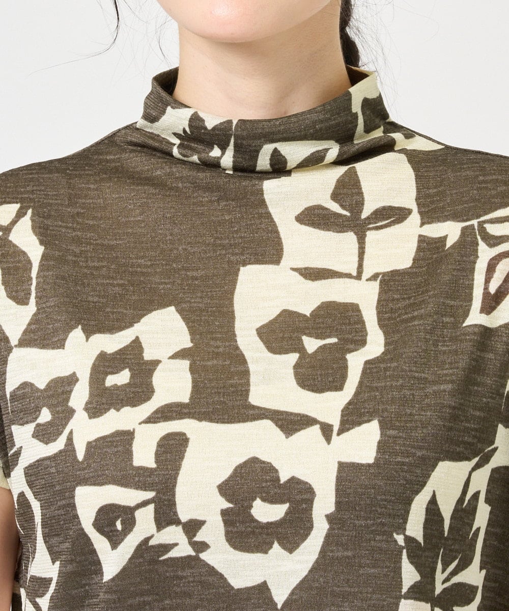 NGKGE51230 GIANNI LO GIUDICE(ジャンニ ロ ジュディチェ) [洗える・日本製]アイアスポップフラワープリントカットソー カーキ