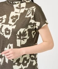 NGKGE51230 GIANNI LO GIUDICE(ジャンニ ロ ジュディチェ) [洗える・日本製]アイアスポップフラワープリントカットソー カーキ