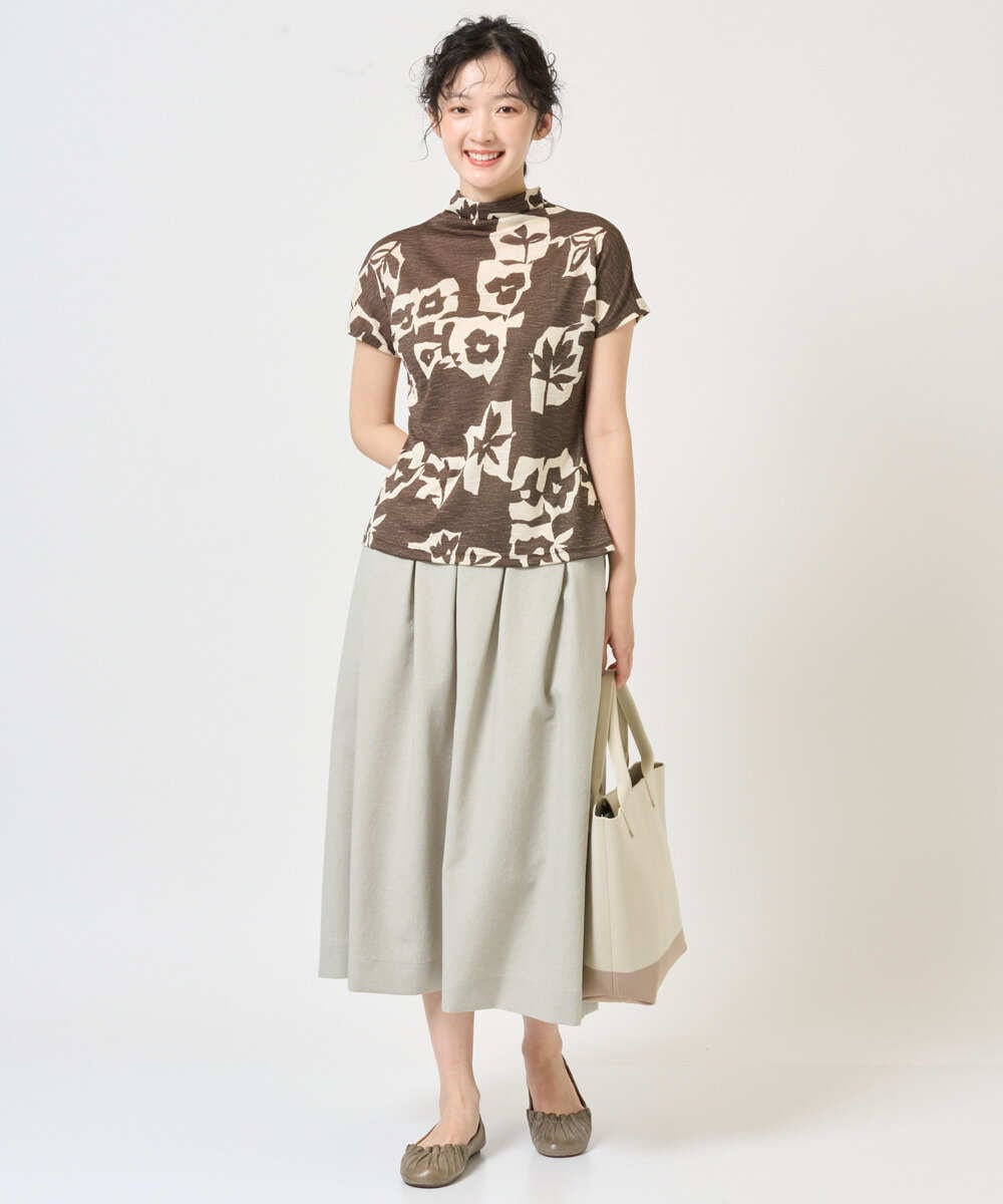 NGKGE51230 GIANNI LO GIUDICE(ジャンニ ロ ジュディチェ) [洗える・日本製]アイアスポップフラワープリントカットソー カーキ