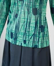 NGKGF32180 GIANNI LO GIUDICE(ジャンニ ロ ジュディチェ) [洗える・日本製]幾何ストライププリントカットソー グリーン×ネイビー