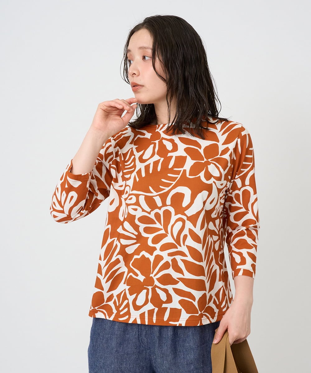 NGKGF49200 GIANNI LO GIUDICE(ジャンニ ロ ジュディチェ) [洗える・日本製]ボタニカルフワラープリントカットソー グリーン