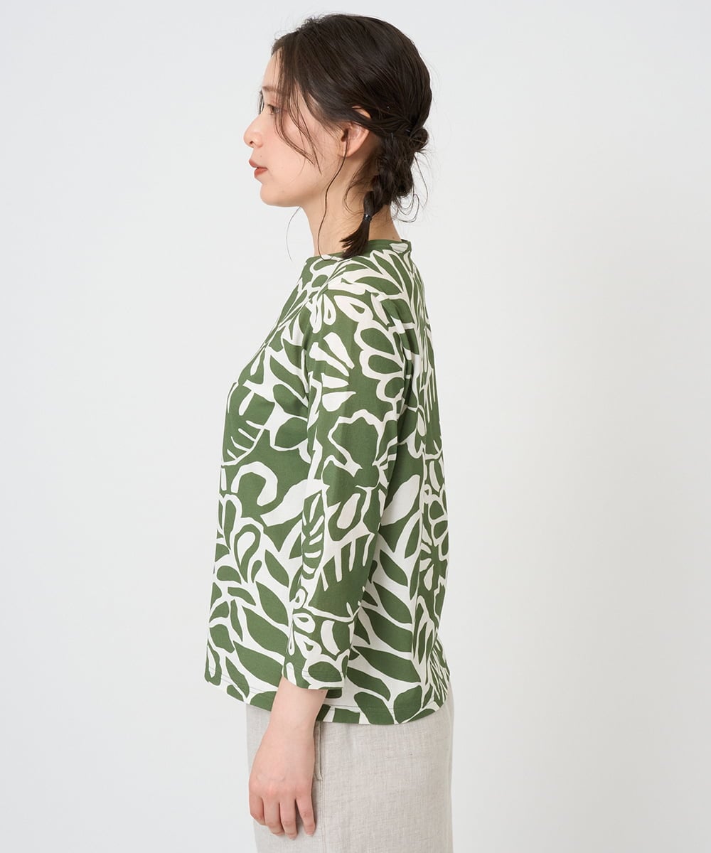 NGKGF49200 GIANNI LO GIUDICE(ジャンニ ロ ジュディチェ) [洗える・日本製]ボタニカルフワラープリントカットソー グリーン