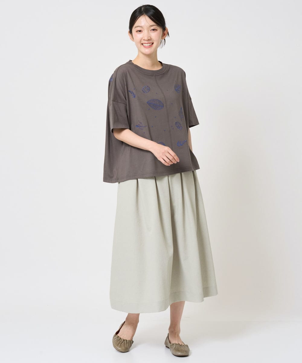 NGKHE62180 GIANNI LO GIUDICE(ジャンニ ロ ジュディチェ) [洗える]コットン天竺リーフ刺繍カットソー ラベンダー