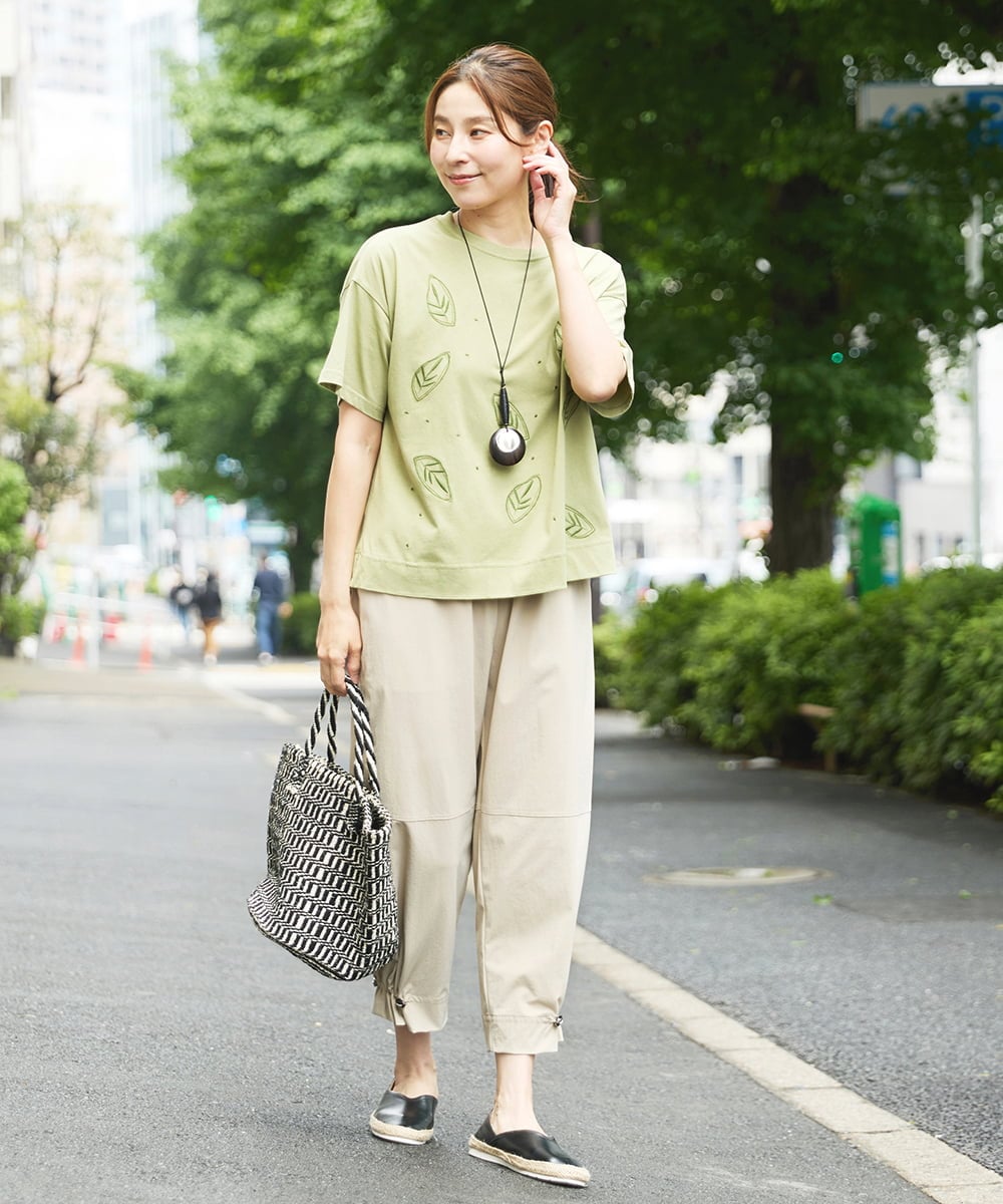 NGKHW01170 GIANNI LO GIUDICE(ジャンニ ロ ジュディチェ) [洗える]コットン天竺刺繍カットソー ライトグリーン