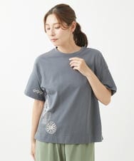 NGKHW01170 GIANNI LO GIUDICE(ジャンニ ロ ジュディチェ) [洗える]コットン天竺刺繍カットソー ダークグレー