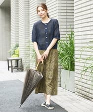 NGLHW07200 GIANNI LO GIUDICE(ジャンニ ロ ジュディチェ) [洗える・撥水加工]レインフラワープリントパンツ ネイビー×イエロー