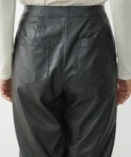 NGLJQ21270 GIANNI LO GIUDICE(ジャンニ ロ ジュディチェ) ウエットレザーストレートパンツ ブラック