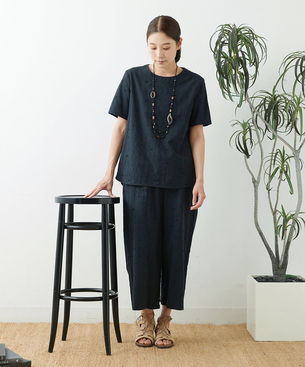 NGLJT25230 GIANNI LO GIUDICE(ジャンニ ロ ジュディチェ) [洗える]スラブコットンドット刺繍パンツ ブラック