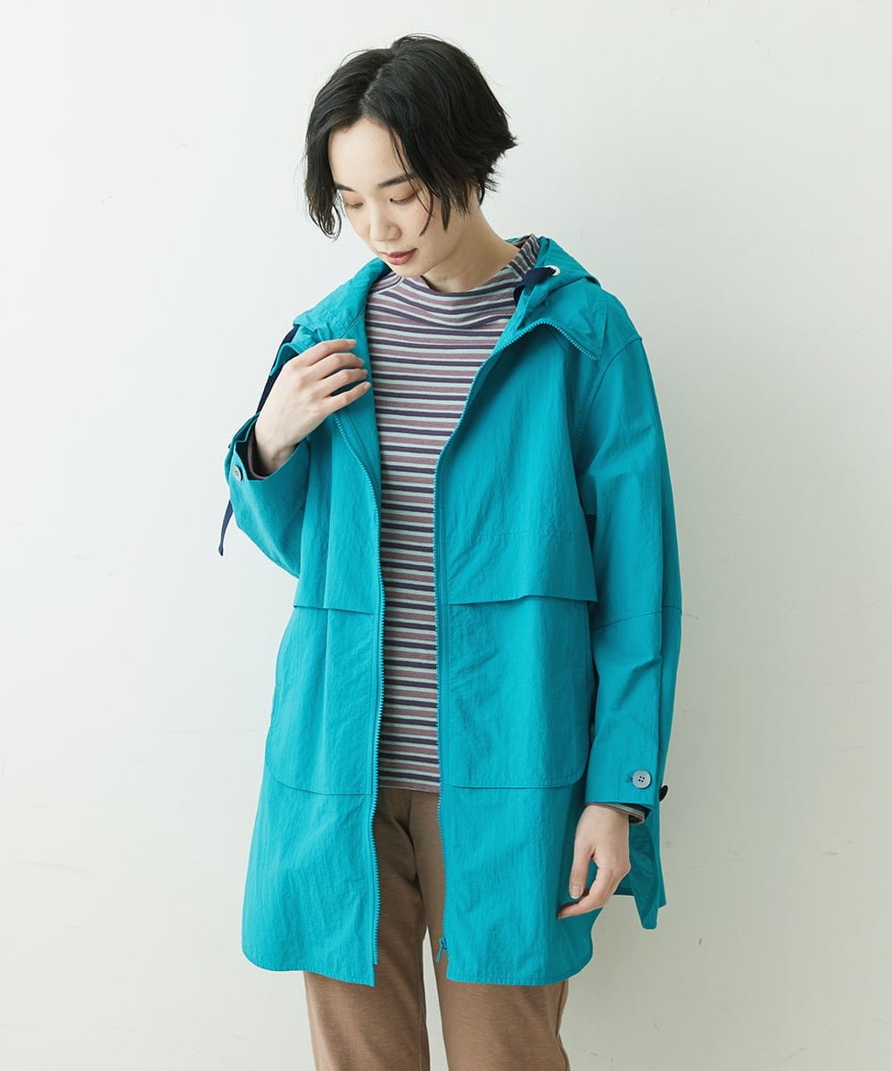 NGUET05390 GIANNI LO GIUDICE(ジャンニ ロ ジュディチェ) ハイストレッチナイロンコート ブルー