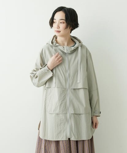 NGUET05390 GIANNI LO GIUDICE ハイストレッチナイロンコート